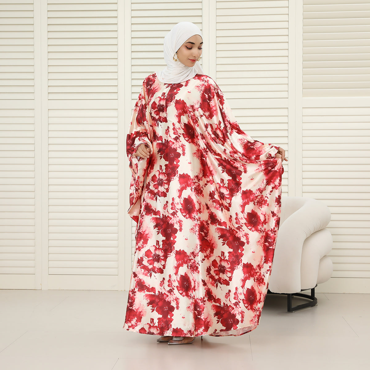 Oversized Batwing Abaya with Hidden Belt & Zipper (NCK004)