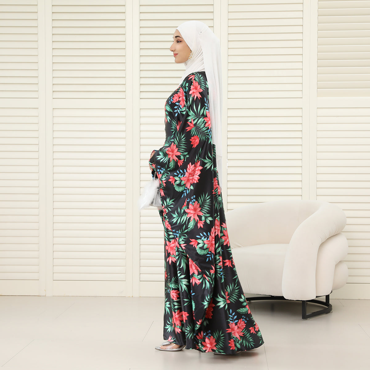 Oversized Batwing Abaya with Hidden Belt & Zipper (NCK004)