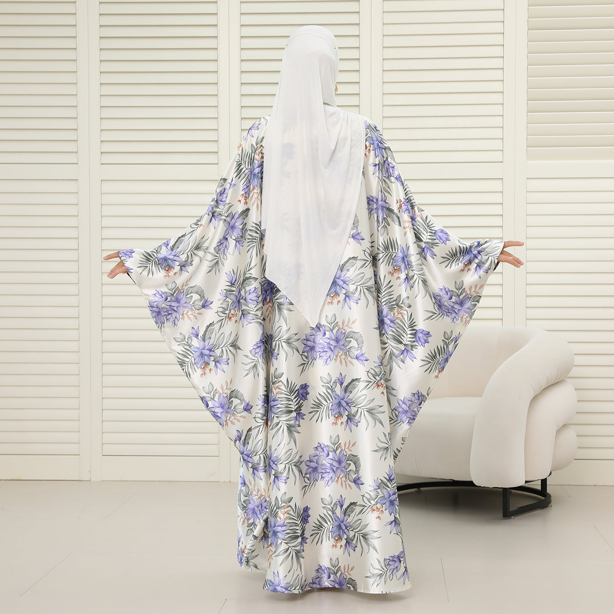 Oversized Batwing Abaya with Hidden Belt & Zipper (NCK004)