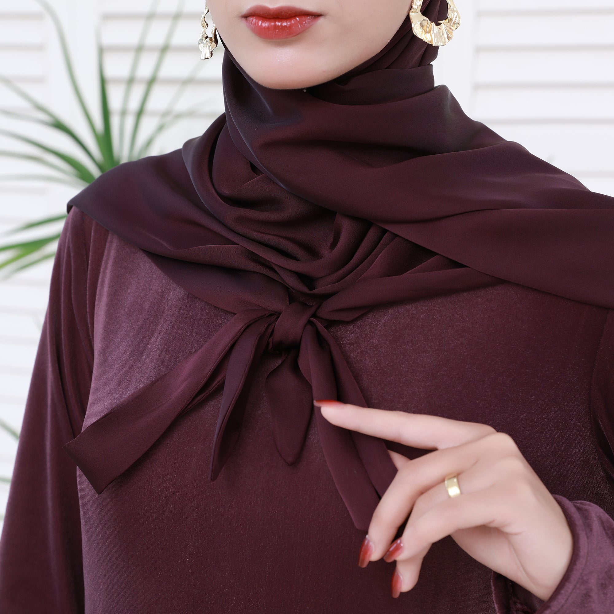 Navy Collar Velvet Satin Abaya Set with Hijab – Fall Modest Fashion (NCS016)