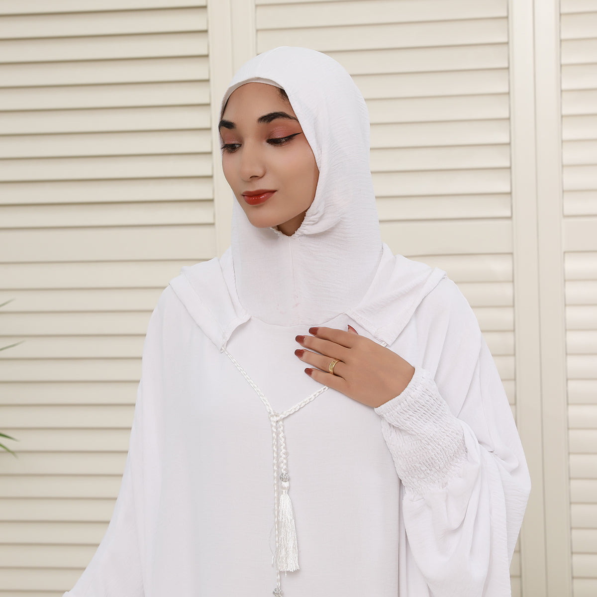 Solid colored hoodie with hat abaya (NCA005)