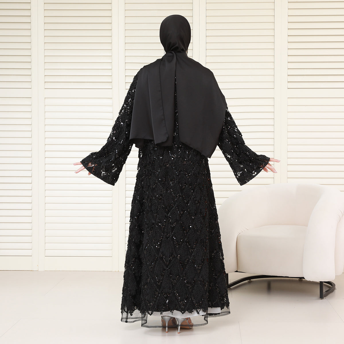 Luxury Bridal-Inspired 4-Piece Abaya Set with Pearl & Crystal Floral Embroidery (NCS017)