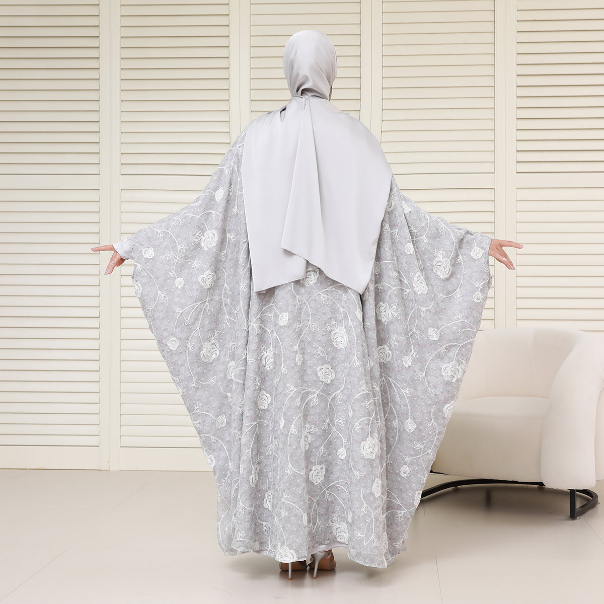 Reversible 4-Piece Batwing Abaya Set – Armani Satin & Embroidered Chiffon (NCS018)