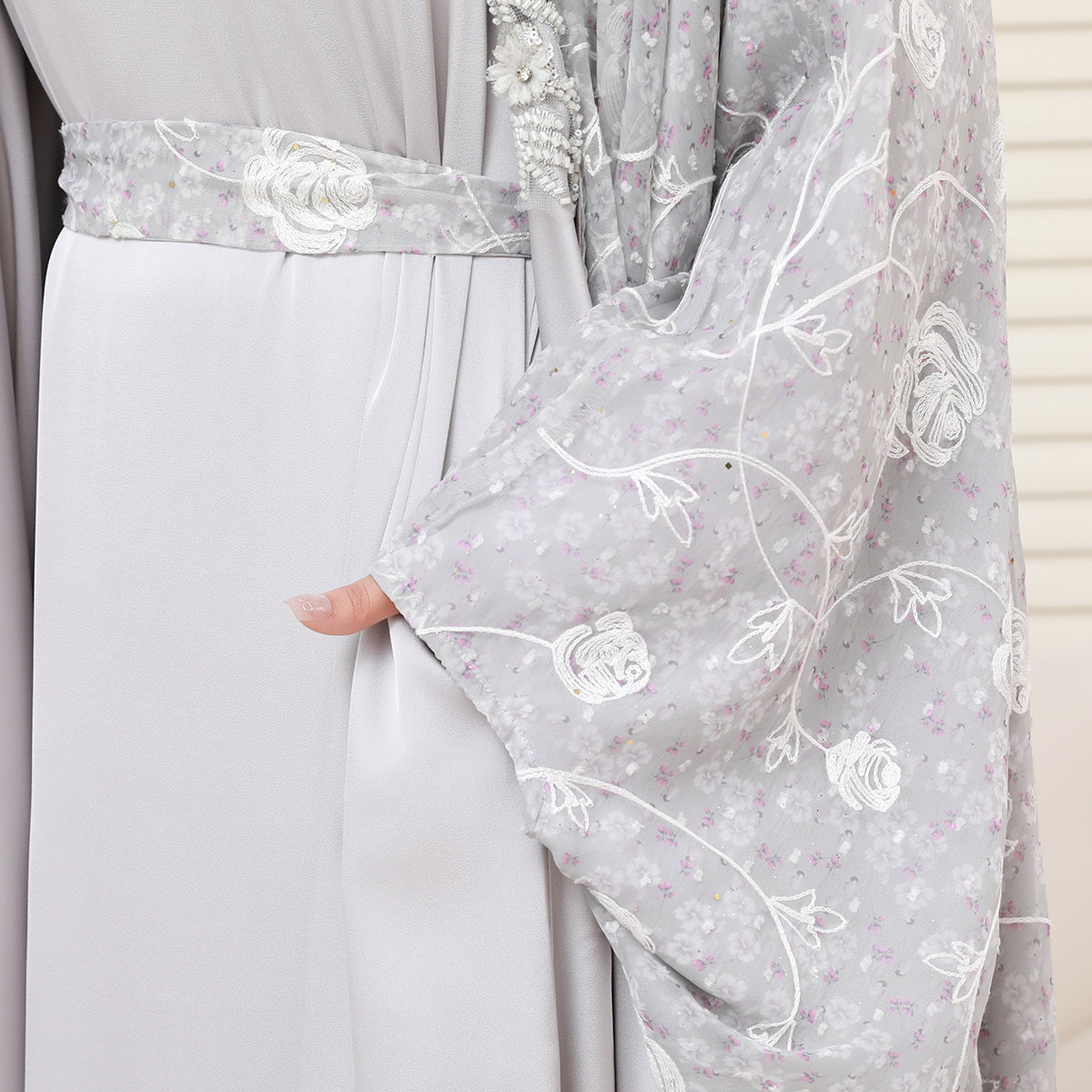 Reversible 4-Piece Batwing Abaya Set – Armani Satin & Embroidered Chiffon (NCS018)