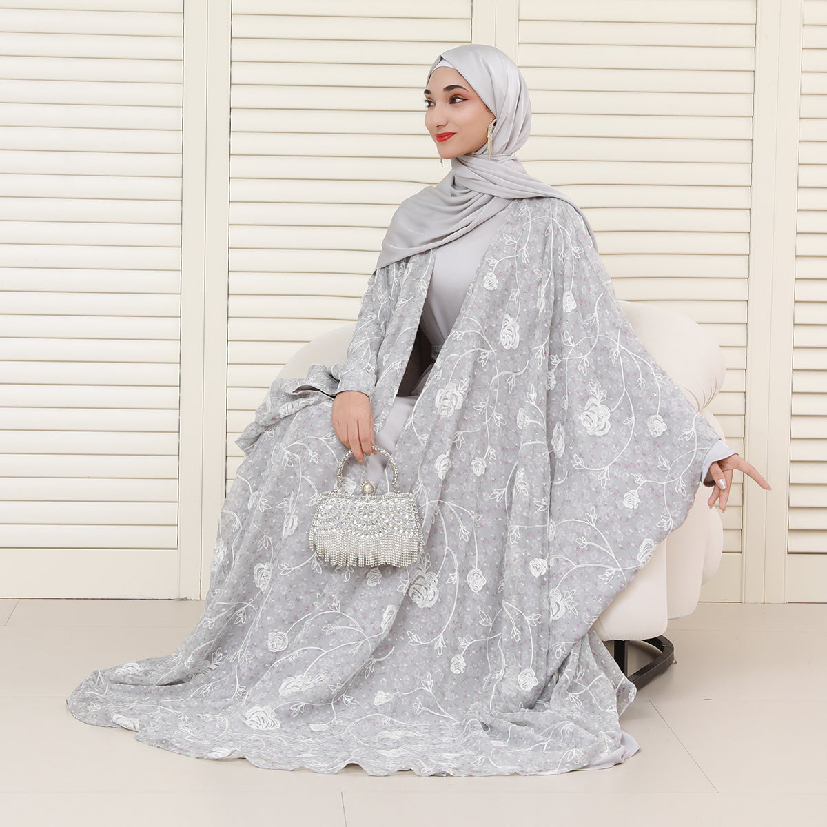 Reversible 4-Piece Batwing Abaya Set – Armani Satin & Embroidered Chiffon (NCS018)
