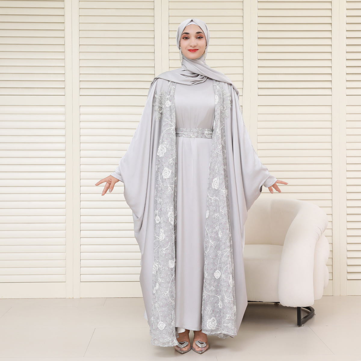 Reversible 4-Piece Batwing Abaya Set – Armani Satin & Embroidered Chiffon (NCS018)