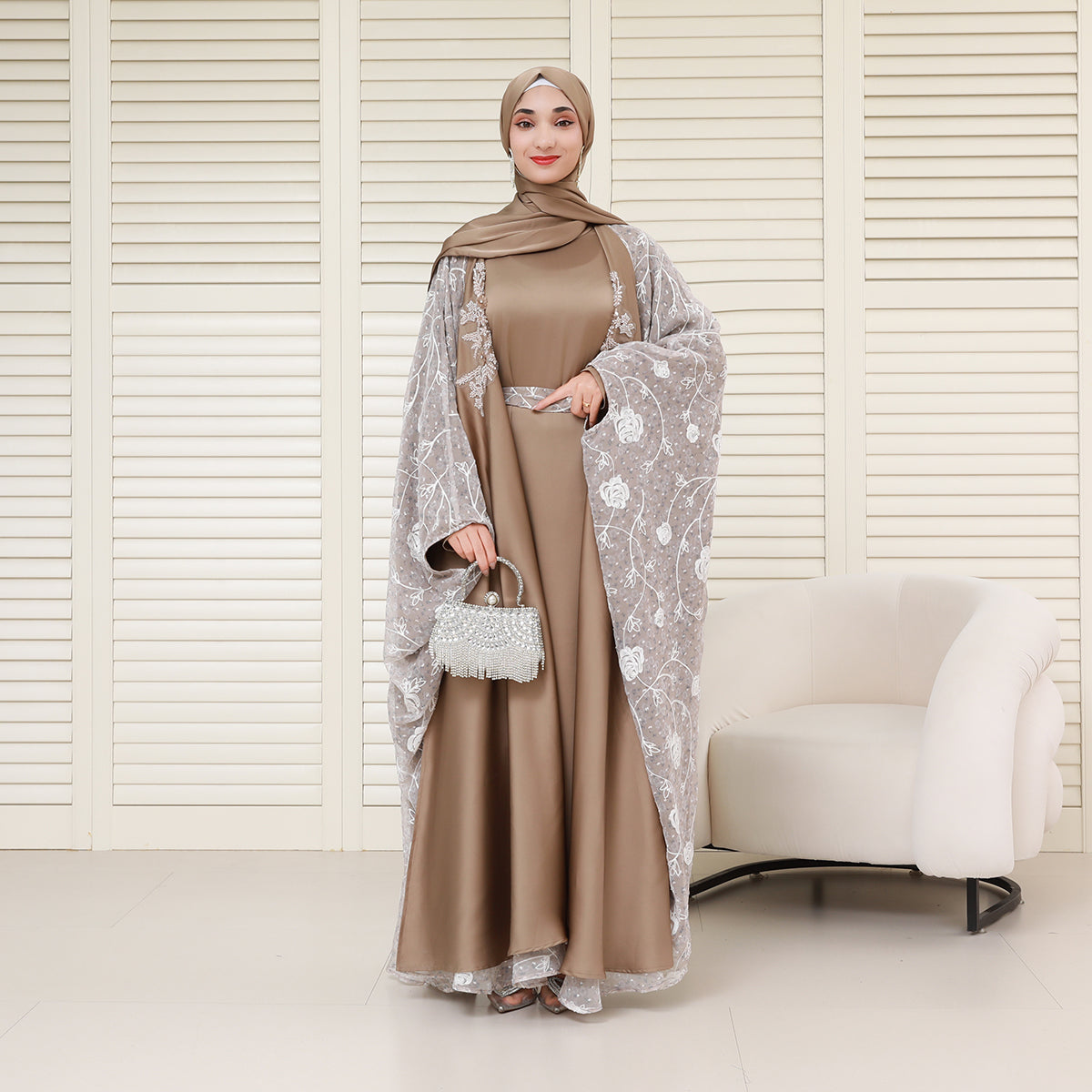 Reversible 4-Piece Batwing Abaya Set – Armani Satin & Embroidered Chiffon (NCS018)