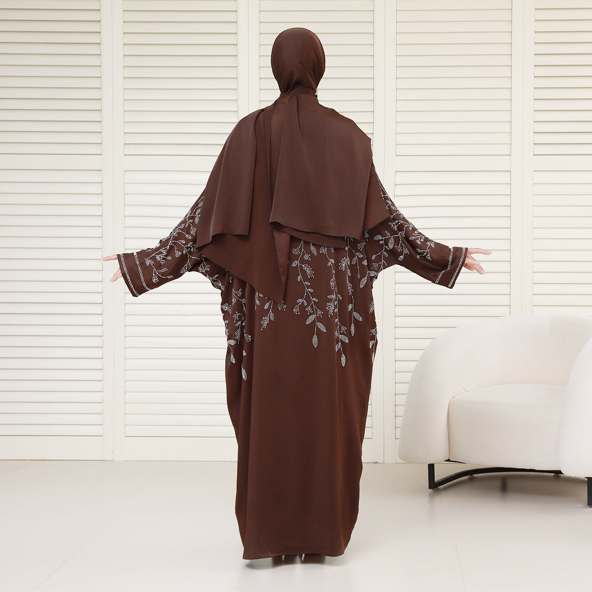 Luxury Rhinestone Zipper Abaya Dress with Built-In Belt and Hidden Snap Cuffs – Modest Maxi Dress with Pockets (NCS020)