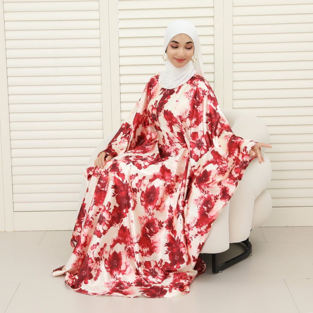 Oversized Batwing Abaya with Hidden Belt & Zipper (NCK004)