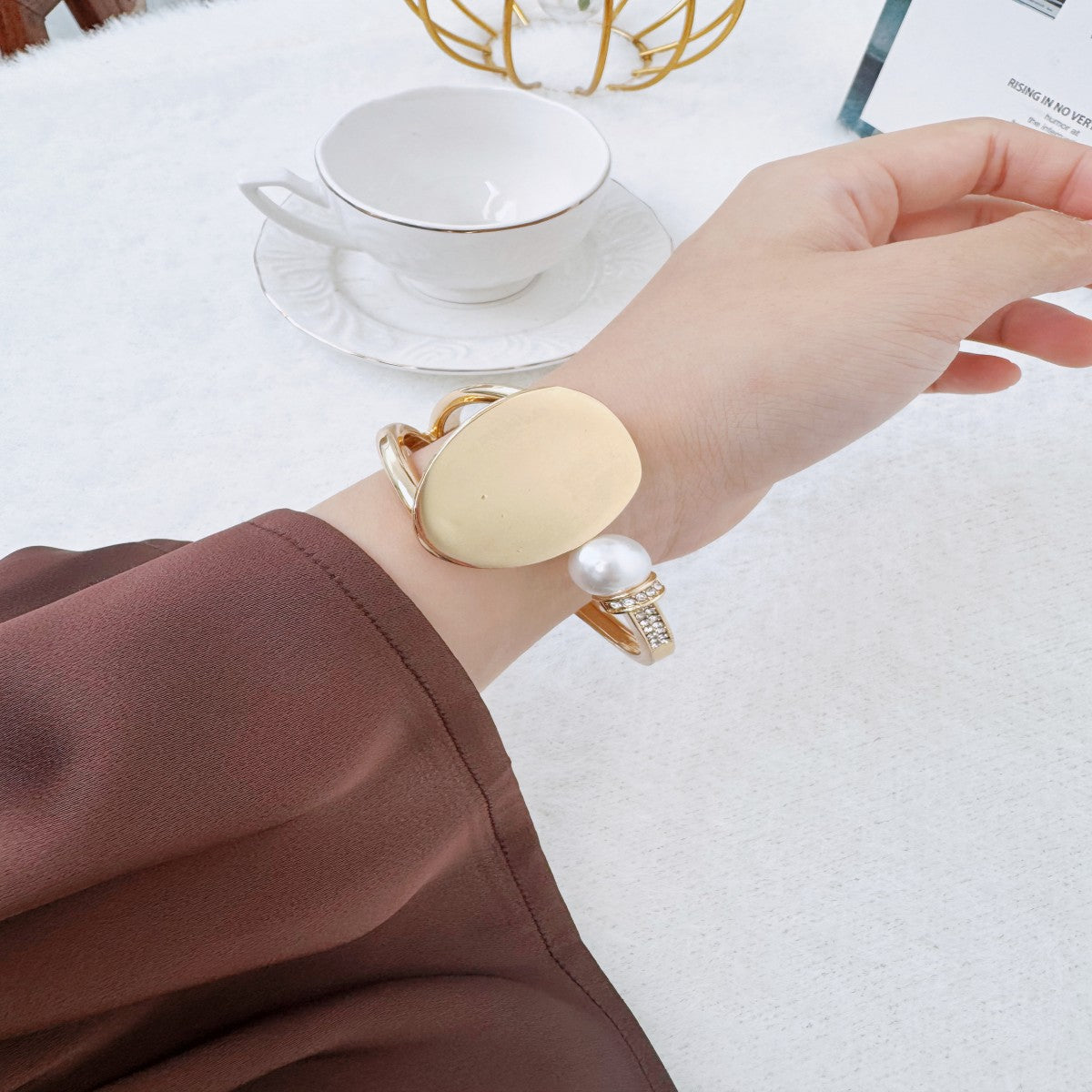 Gold-Plated Openable Wide Cuff Bracelet with Pearls – Elegant Statement Jewelry for Women(NCJ004)