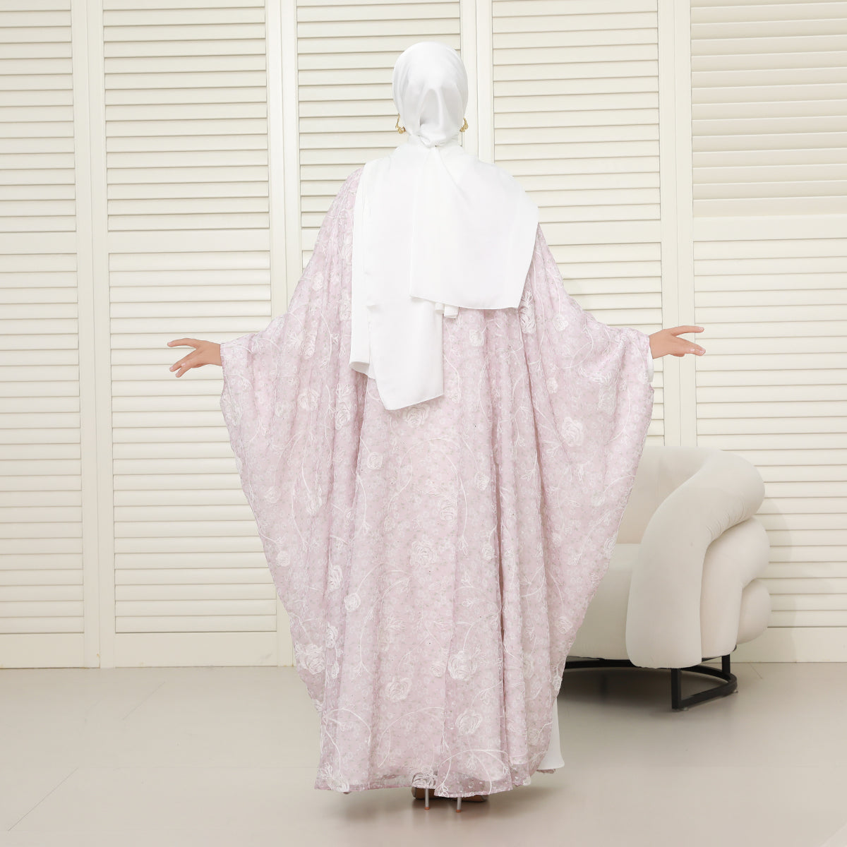 Reversible 4-Piece Batwing Abaya Set – Armani Satin & Embroidered Chiffon (NCS018)