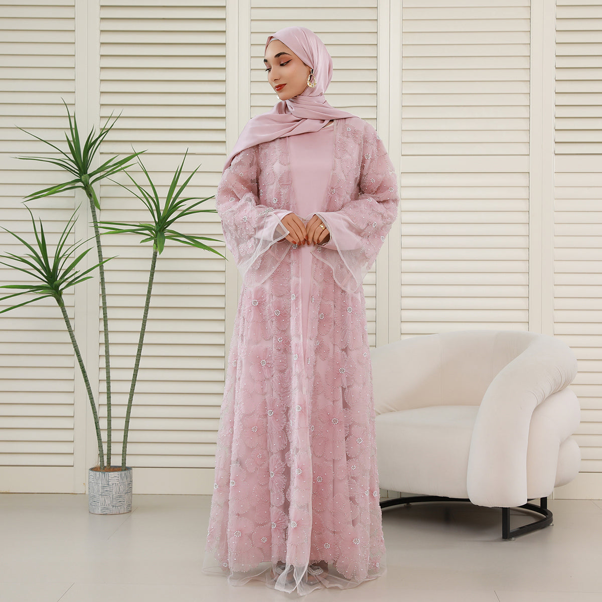 Floral Embroidered 4-Piece Abaya Set – Luxury Occasionwear Modest Dress (NCS013)