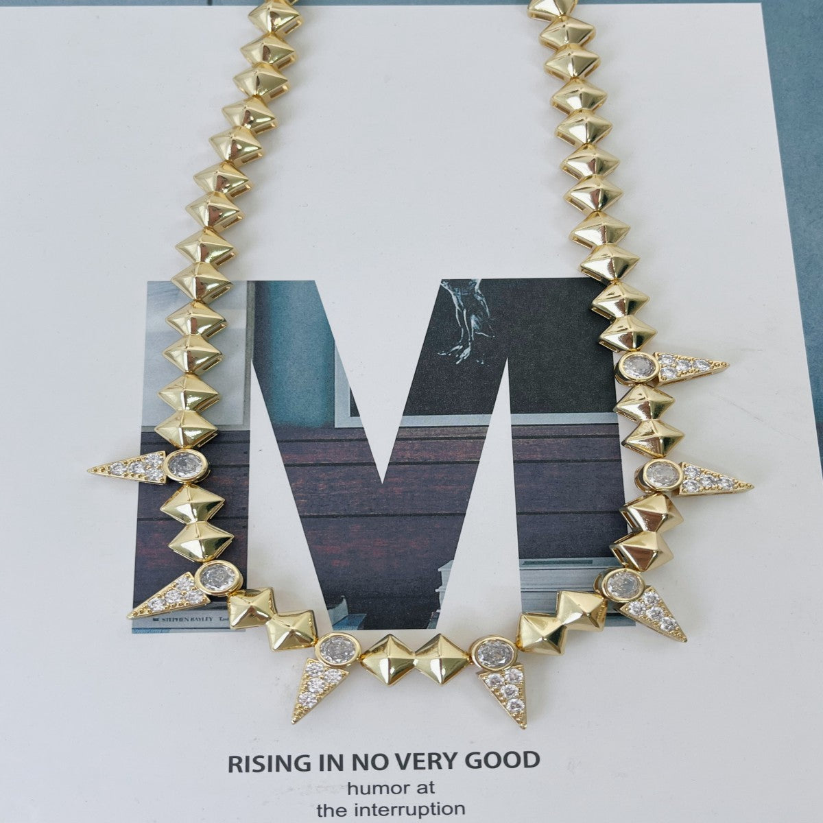 Gold Spiked Statement Necklace – Edgy Punk-Inspired Alloy Choker(NCJ007)