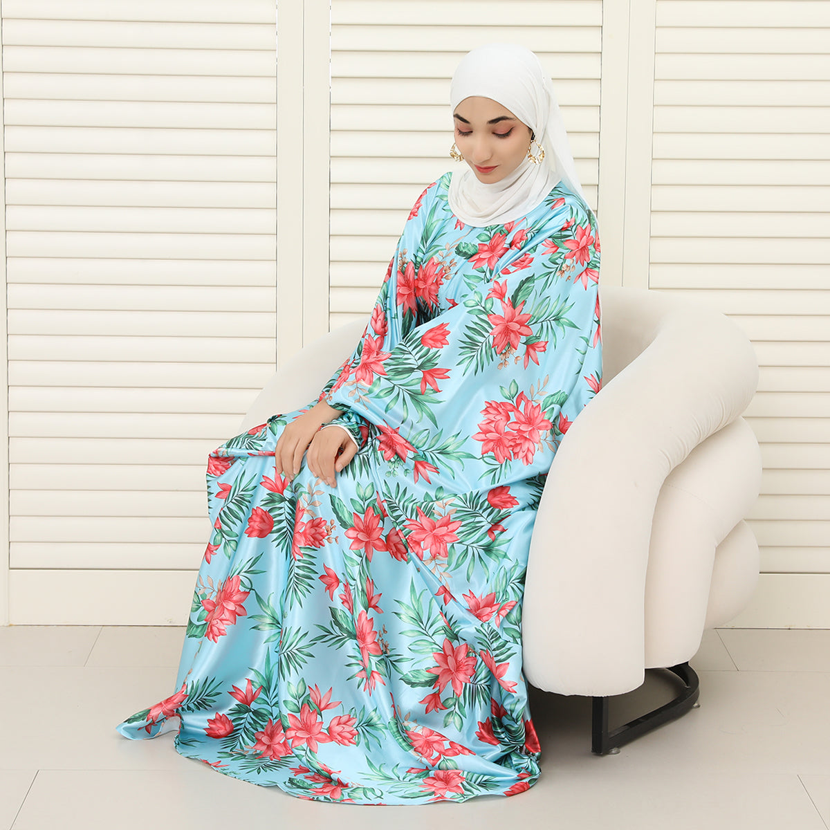 Oversized Batwing Abaya with Hidden Belt & Zipper (NCK004)