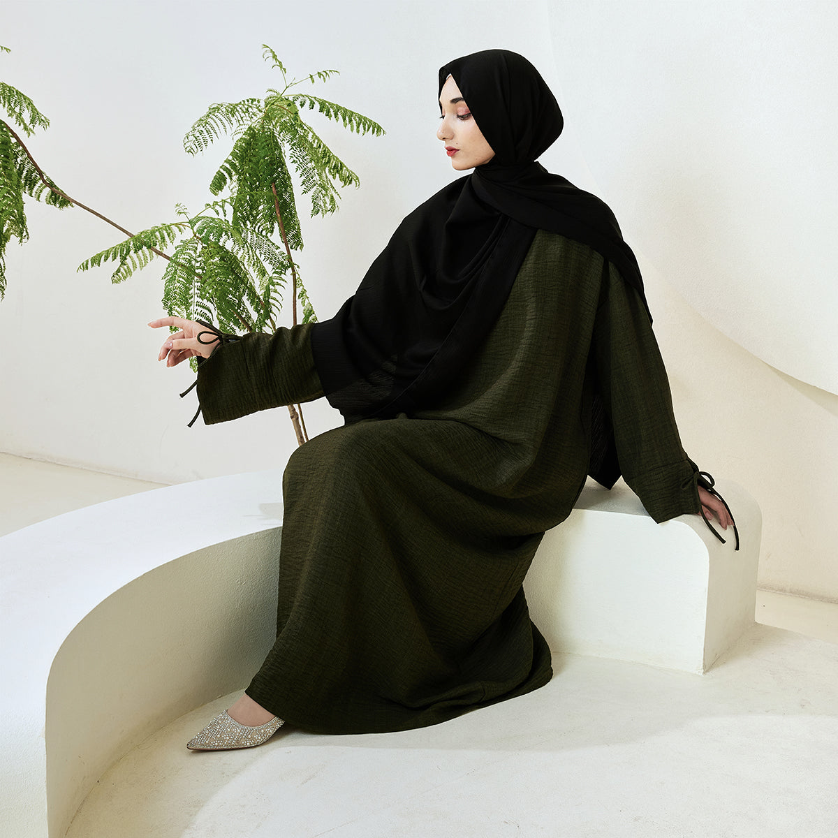 Casual Solid Color Long Robe with Tie-Detail Sleeves – Available in Multiple Colors (NCA011)