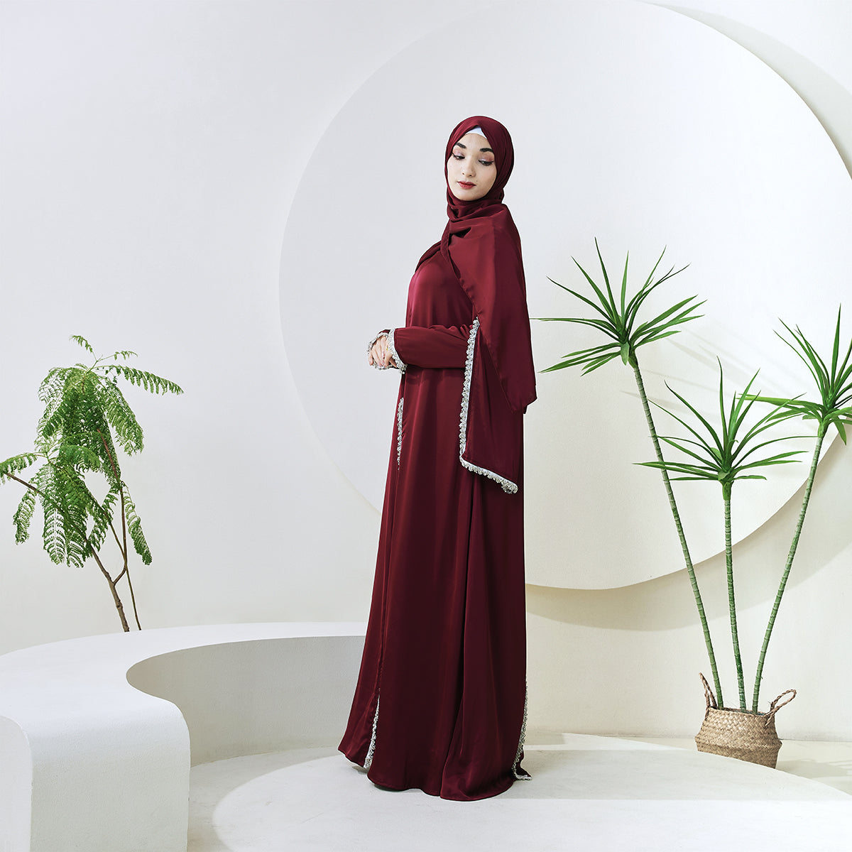 Rhinestone-Trim Inner Dress & Zippered Cape Abaya Set – Pre-Order (NCS011)