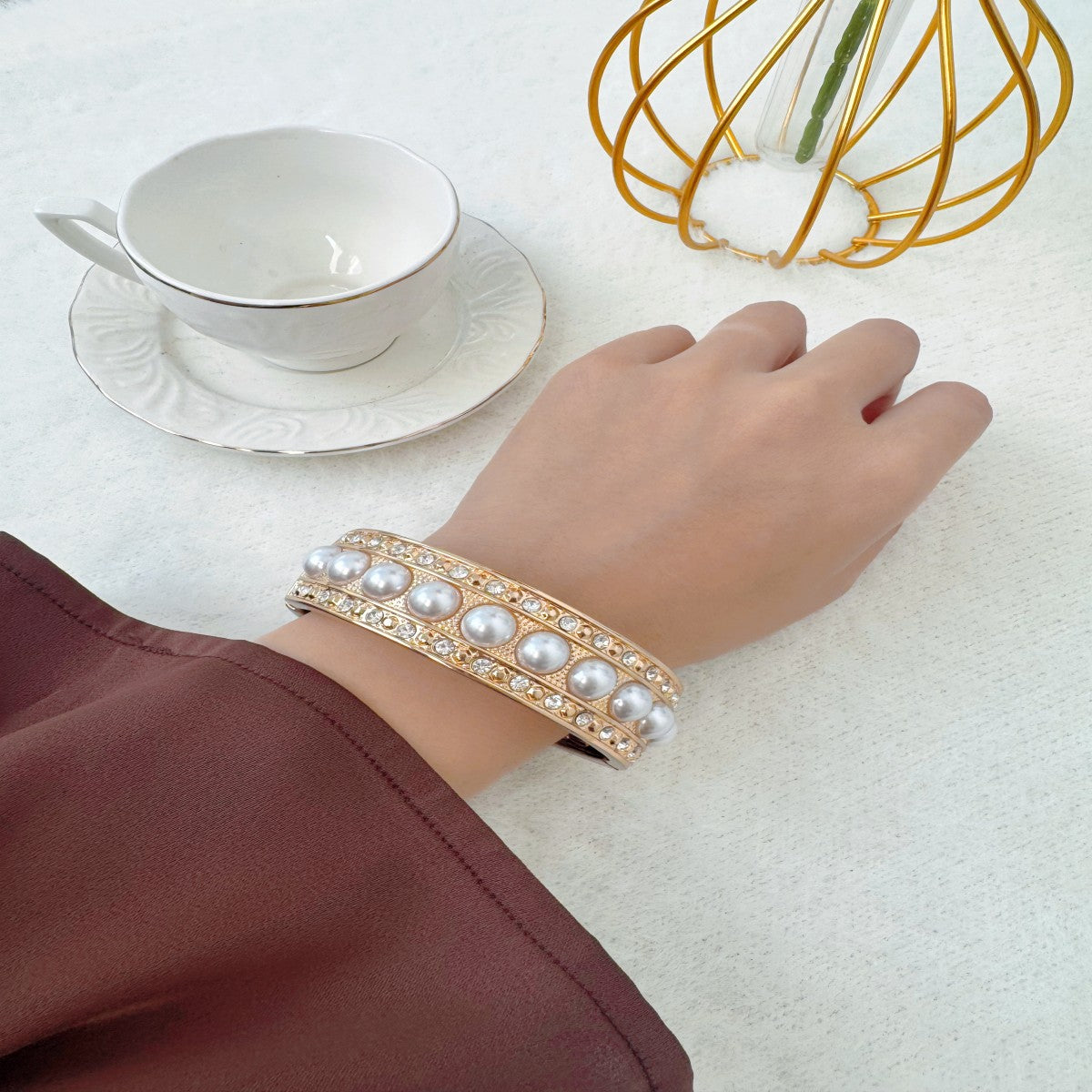 Gold-Plated Openable Wide Cuff Bracelet with Pearls – Elegant Statement Jewelry for Women(NCJ004)