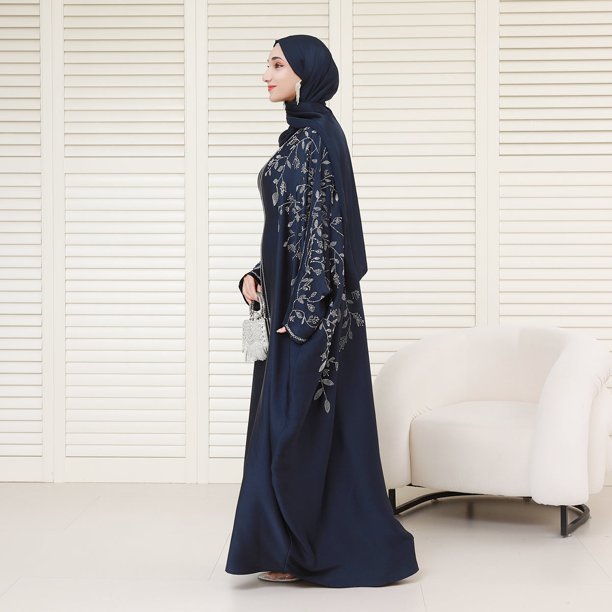 Luxury Rhinestone Zipper Abaya Dress with Built-In Belt and Hidden Snap Cuffs – Modest Maxi Dress with Pockets (NCS020)