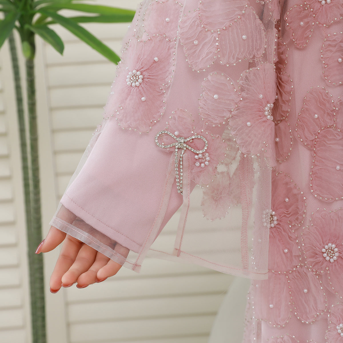 Floral Embroidered 4-Piece Abaya Set – Luxury Occasionwear Modest Dress (NCS013)