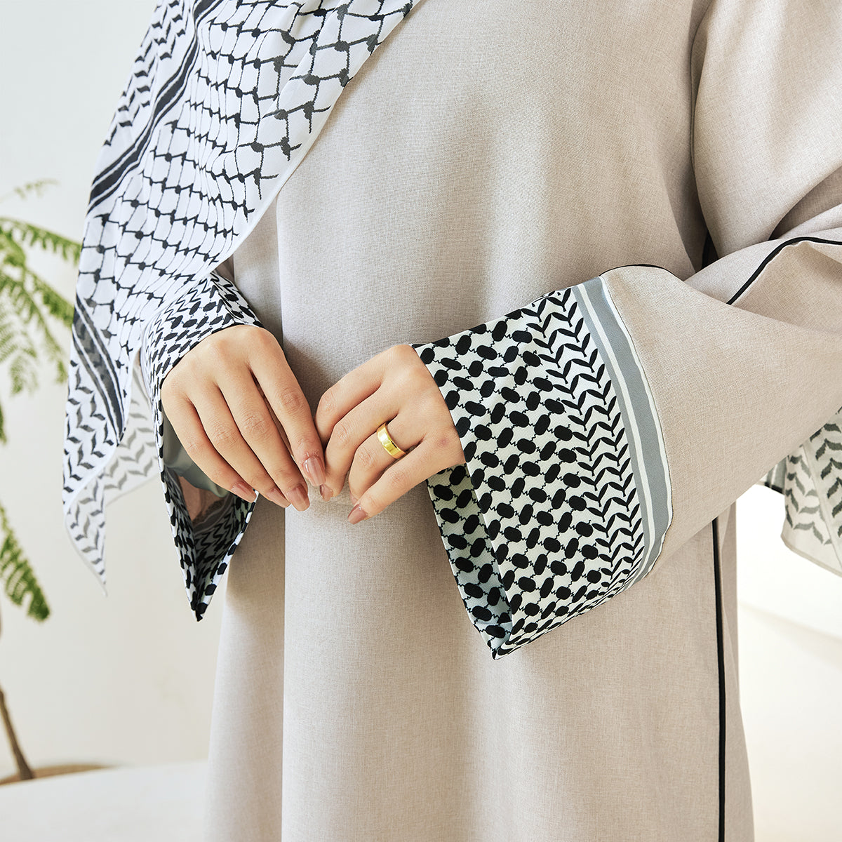 Qahira Keffiyeh Abaya-Handcrafted Embroidered (NCA009)