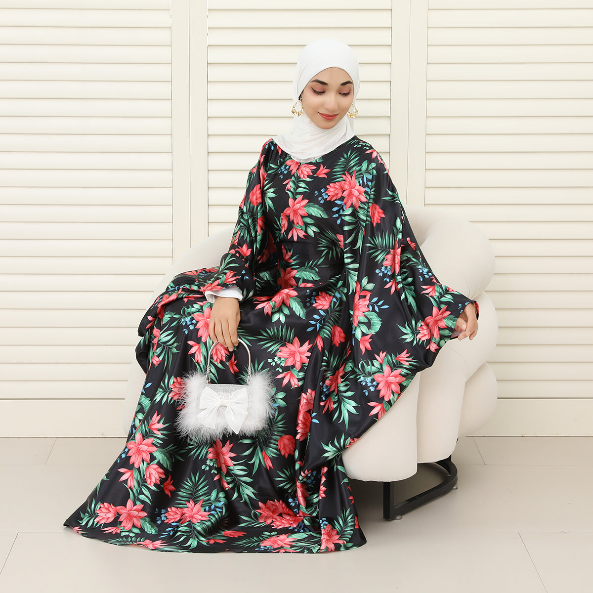 Oversized Batwing Abaya with Hidden Belt & Zipper (NCK004)