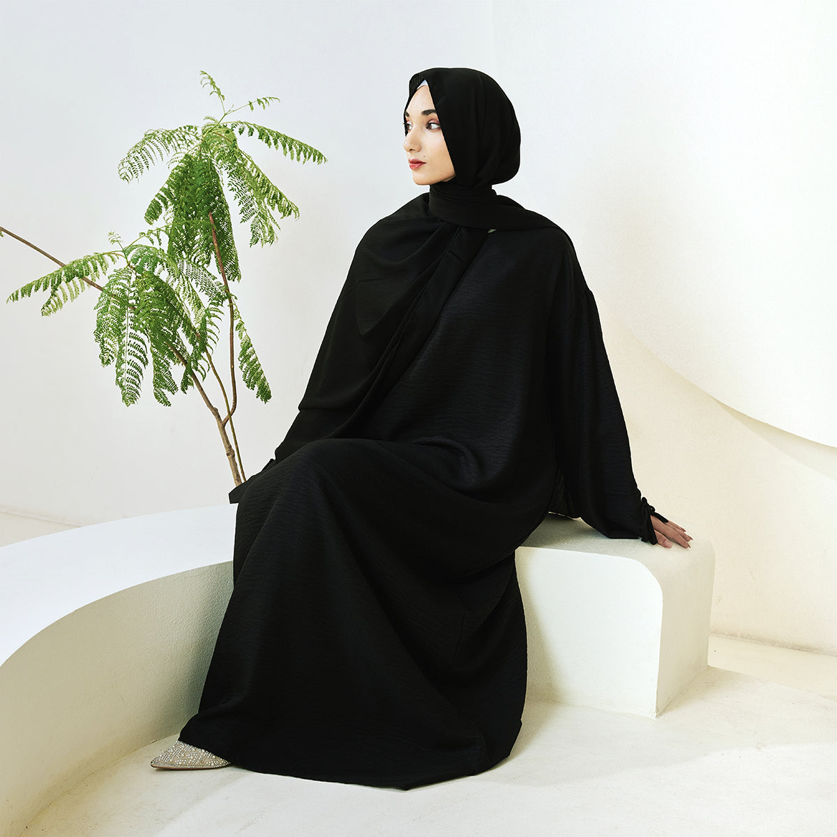 Casual Solid Color Long Robe with Tie-Detail Sleeves – Available in Multiple Colors (NCA011)