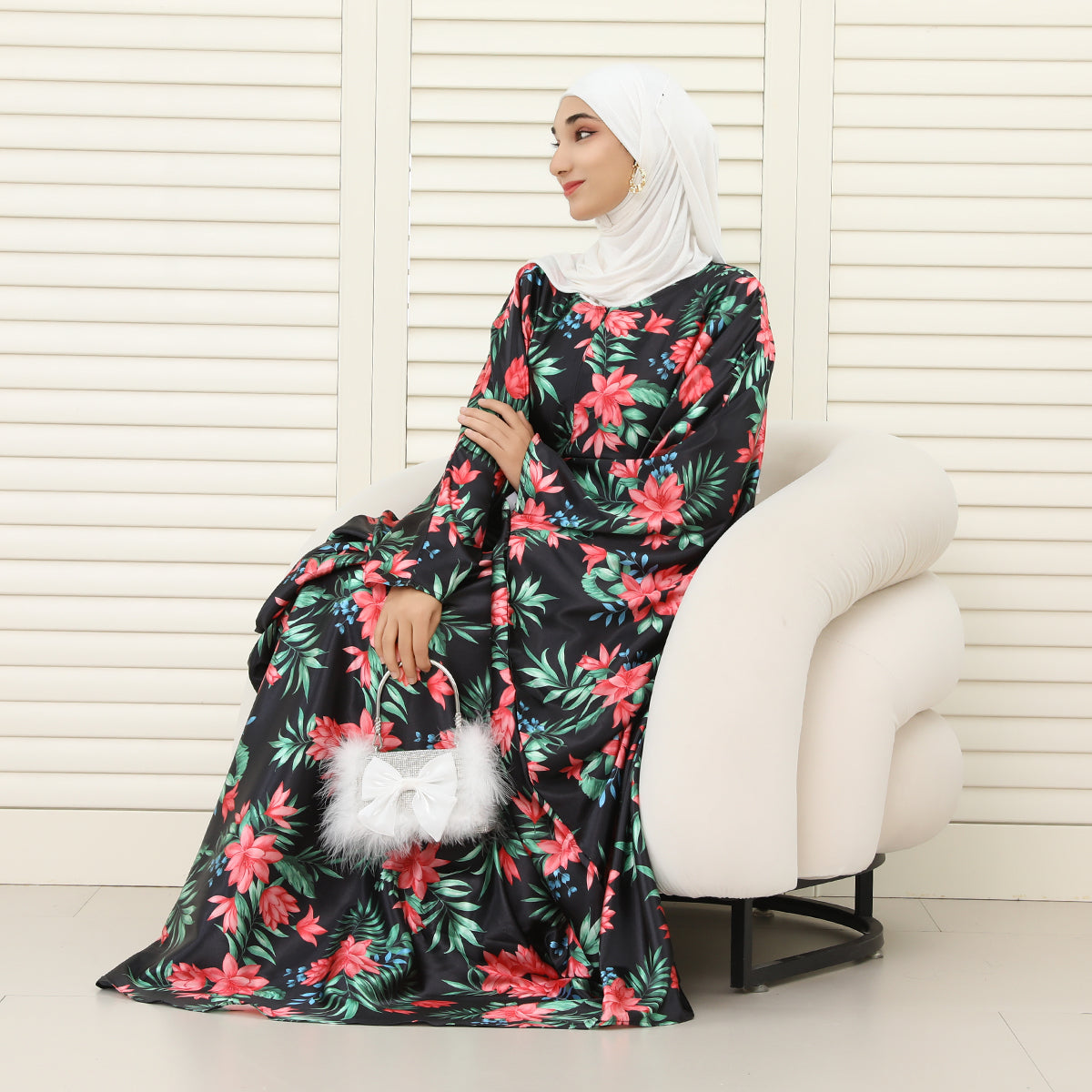 Oversized Batwing Abaya with Hidden Belt & Zipper (NCK004)