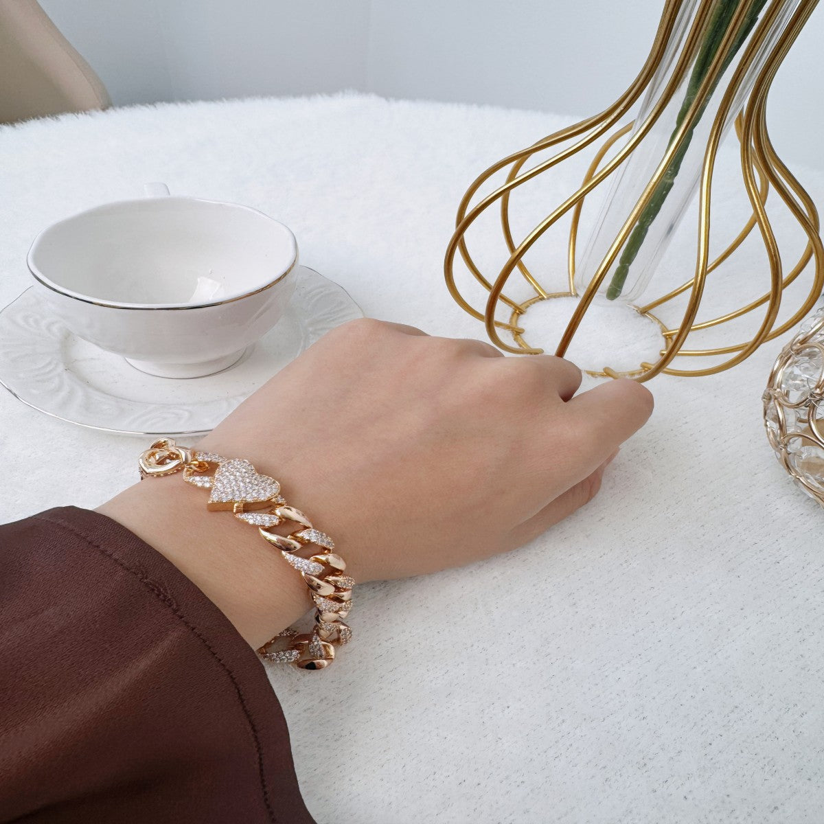 Gold Textured Alloy Bracelet – Adjustable Minimalist Bangle for Women(NCJ005)