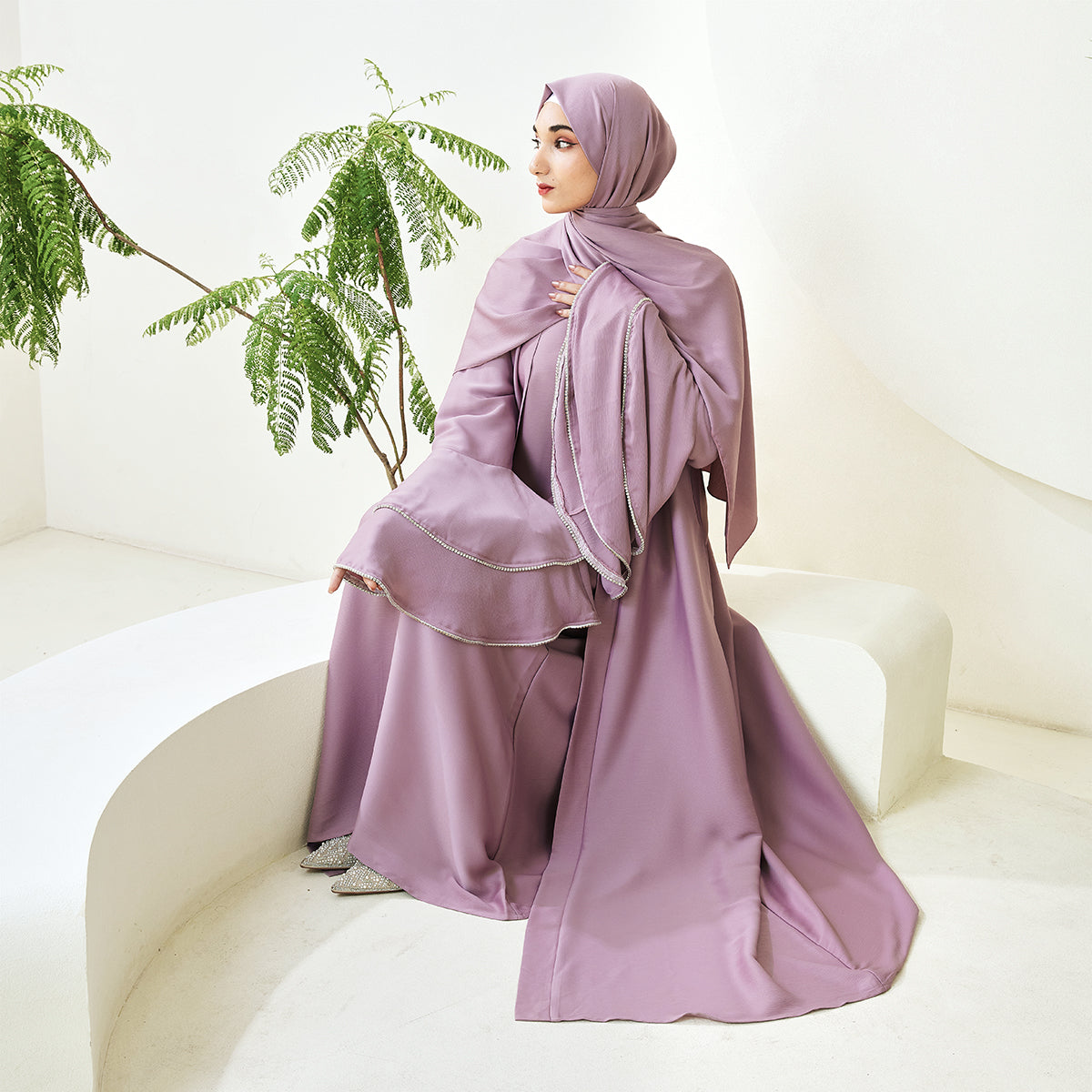Crepe Satin Ruffle Sleeve Abaya, 5-Piece Set (NCS003)