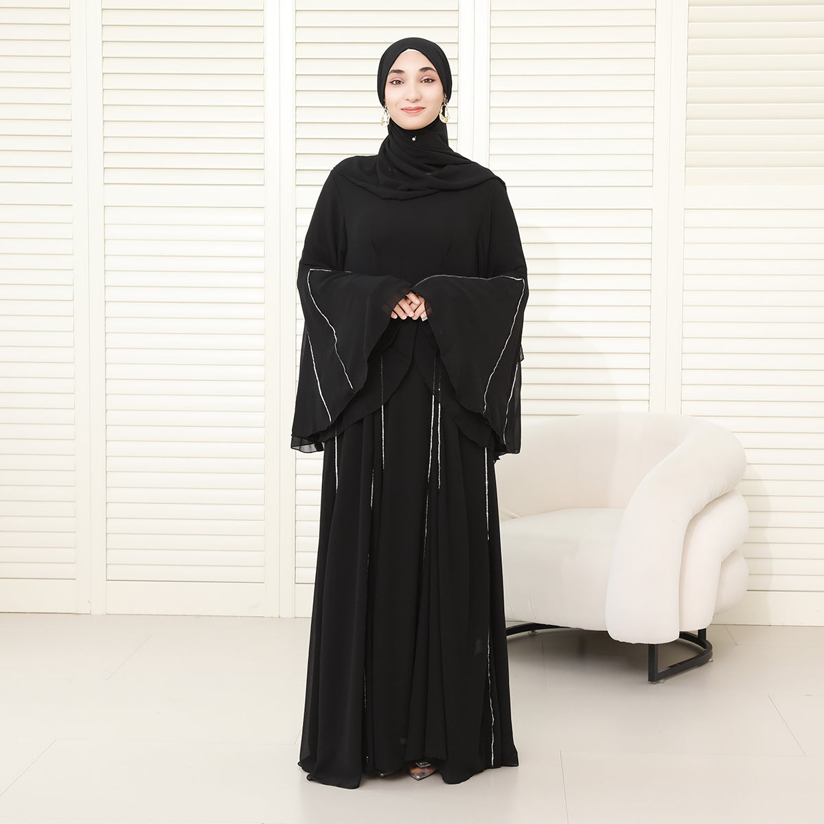 Elegant Bell Sleeve Maxi Abaya with Matching Hijab – Flowing Chiffon with Silver Trim(NCS019)