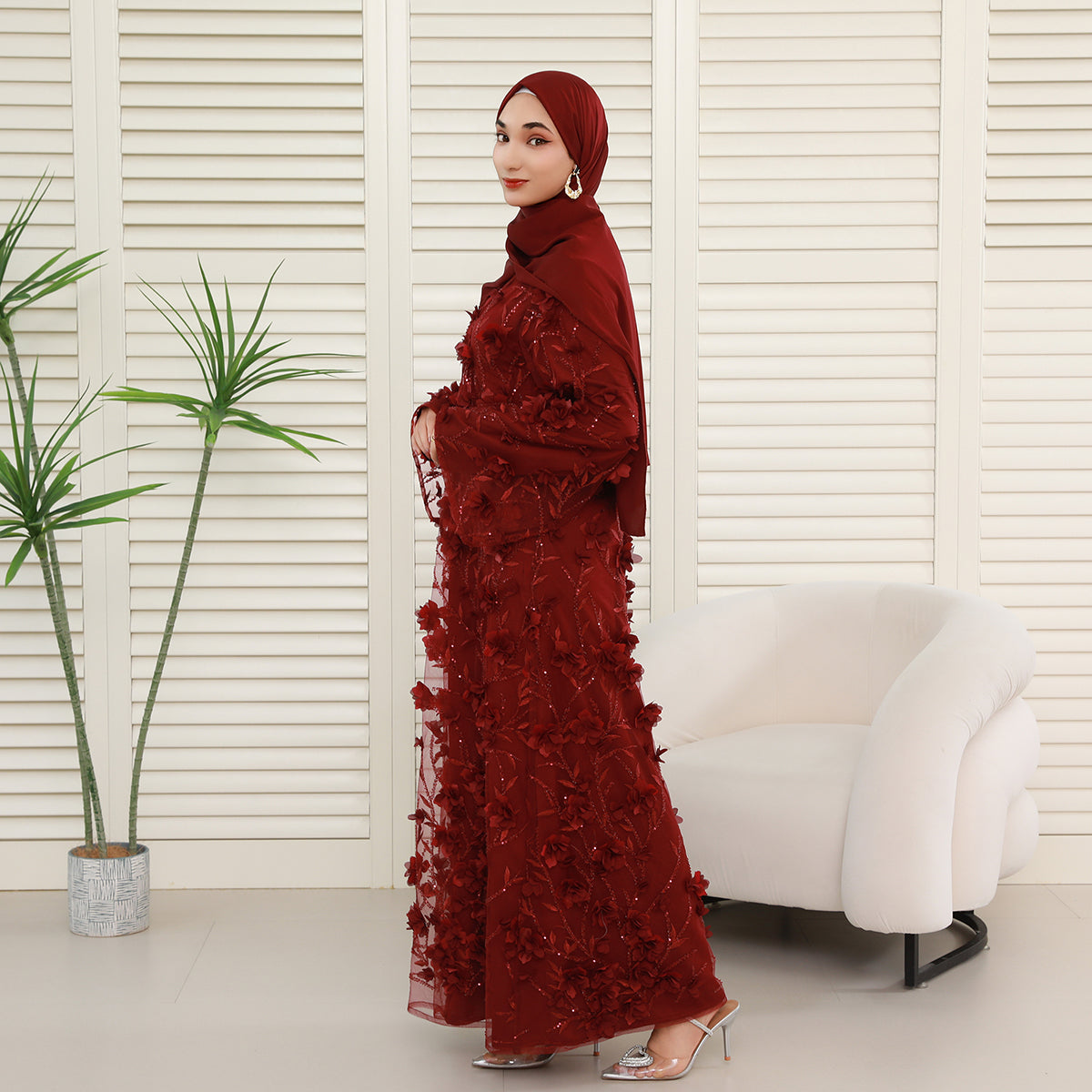4-Piece 3D Floral Applique Abaya Set with Sheer Overlay – Elegant Occasionwear for Muslim Women-Preorder (NCS012)