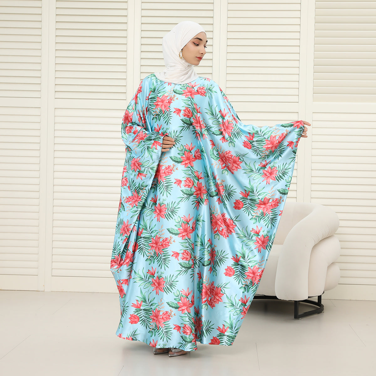 Oversized Batwing Abaya with Hidden Belt & Zipper (NCK004)