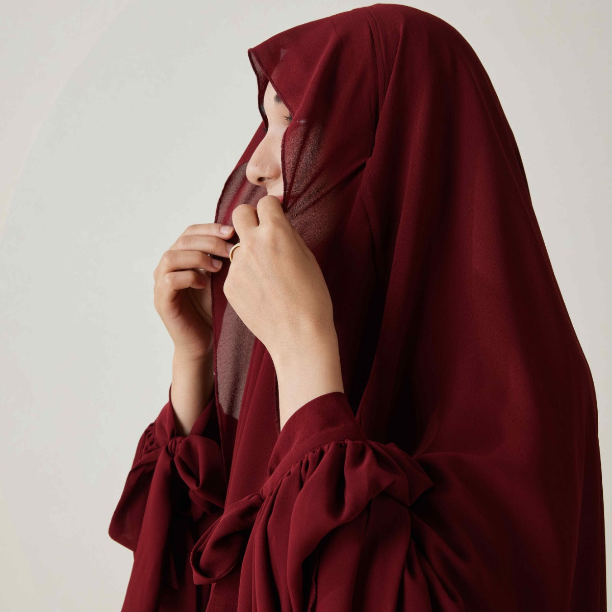 Chiffon Butterfly Sleeve Khimar Set – 2-Piece Hajj Outfit (NCS009)