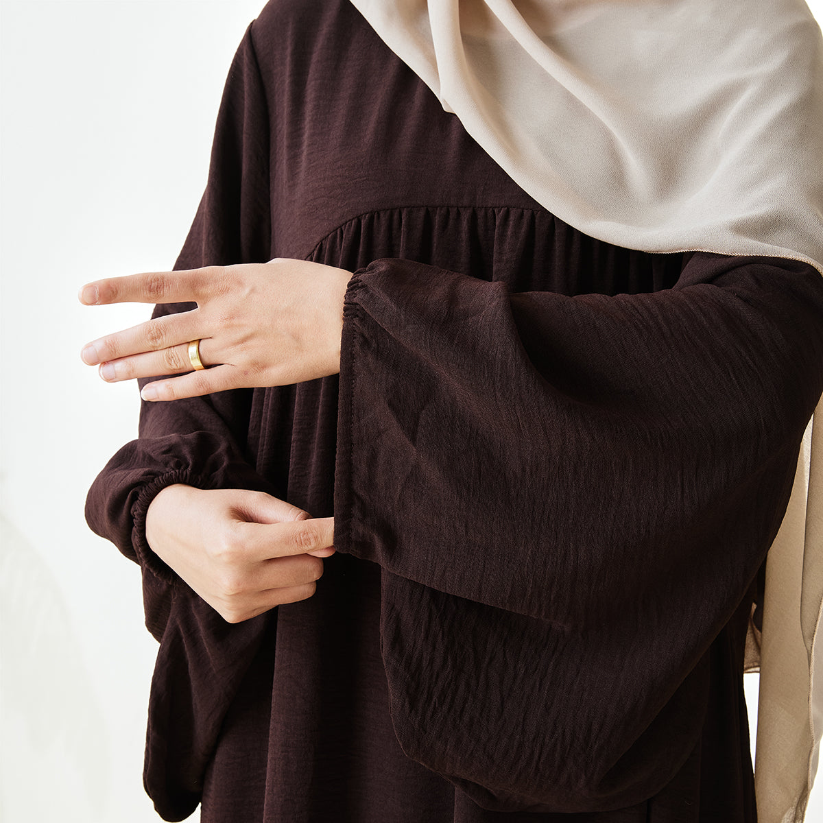 Reversible Abaya Made With Crepe Fabric(NCA004)