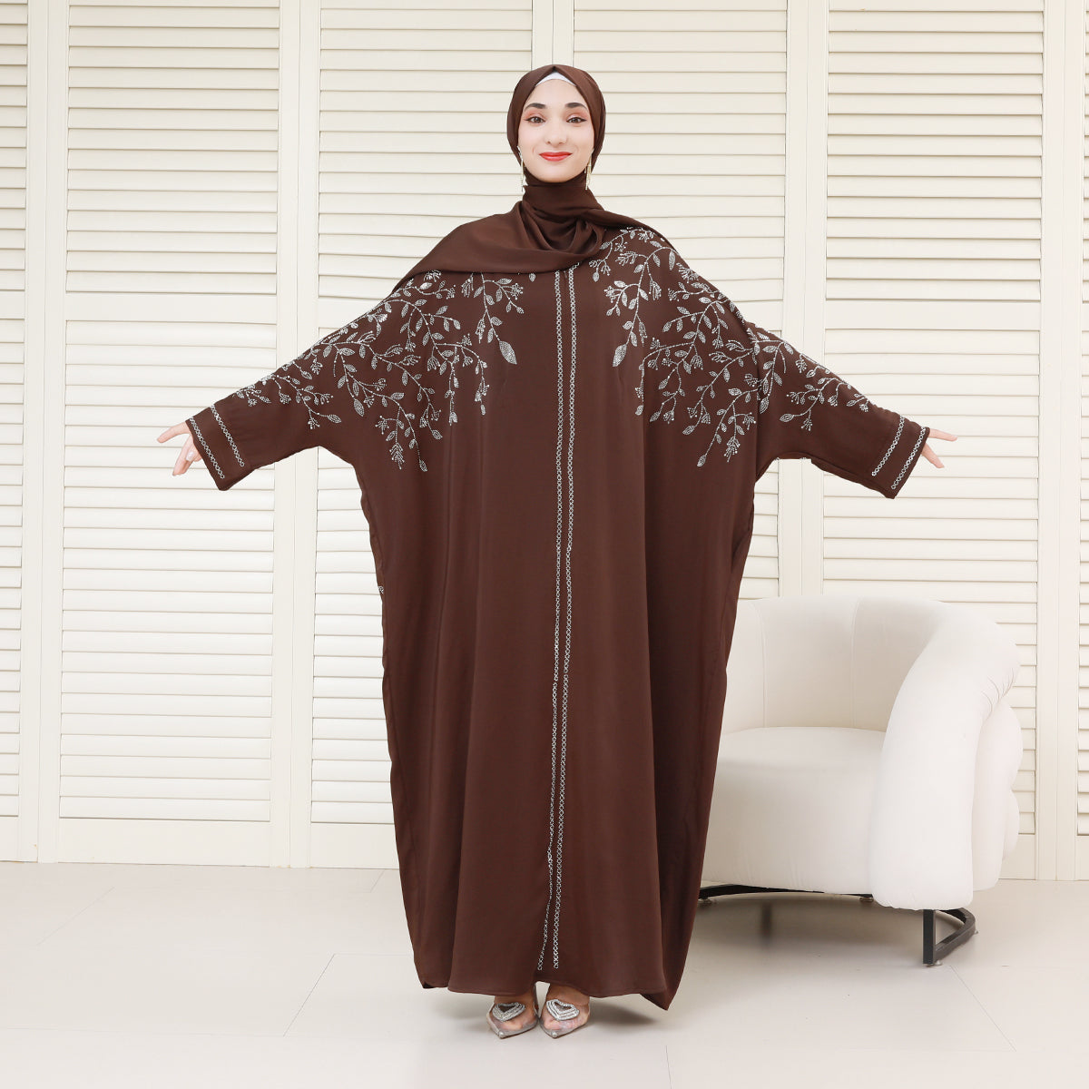 Luxury Rhinestone Zipper Abaya Dress with Built-In Belt and Hidden Snap Cuffs – Modest Maxi Dress with Pockets (NCS020)
