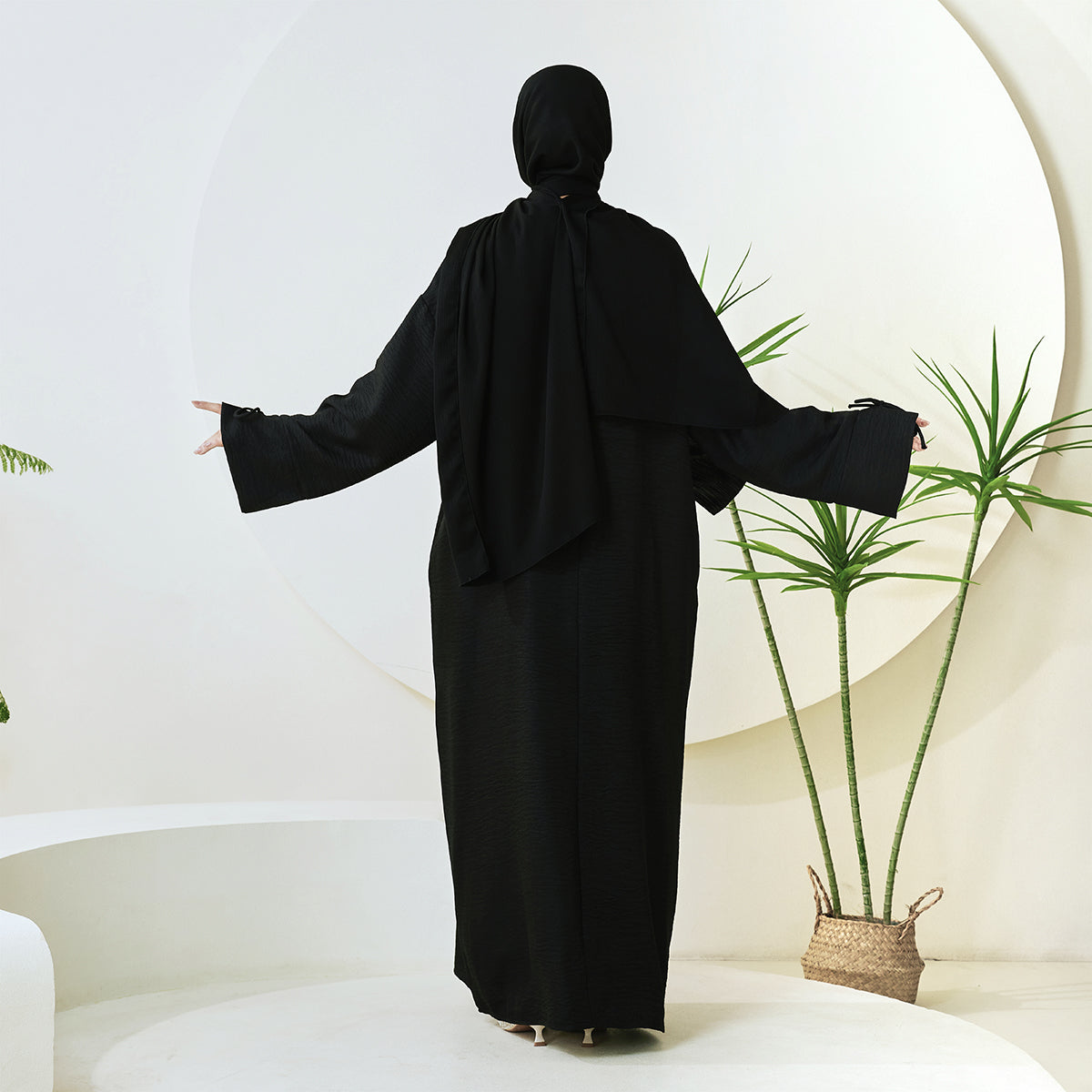 Casual Solid Color Long Robe with Tie-Detail Sleeves – Available in Multiple Colors (NCA011)