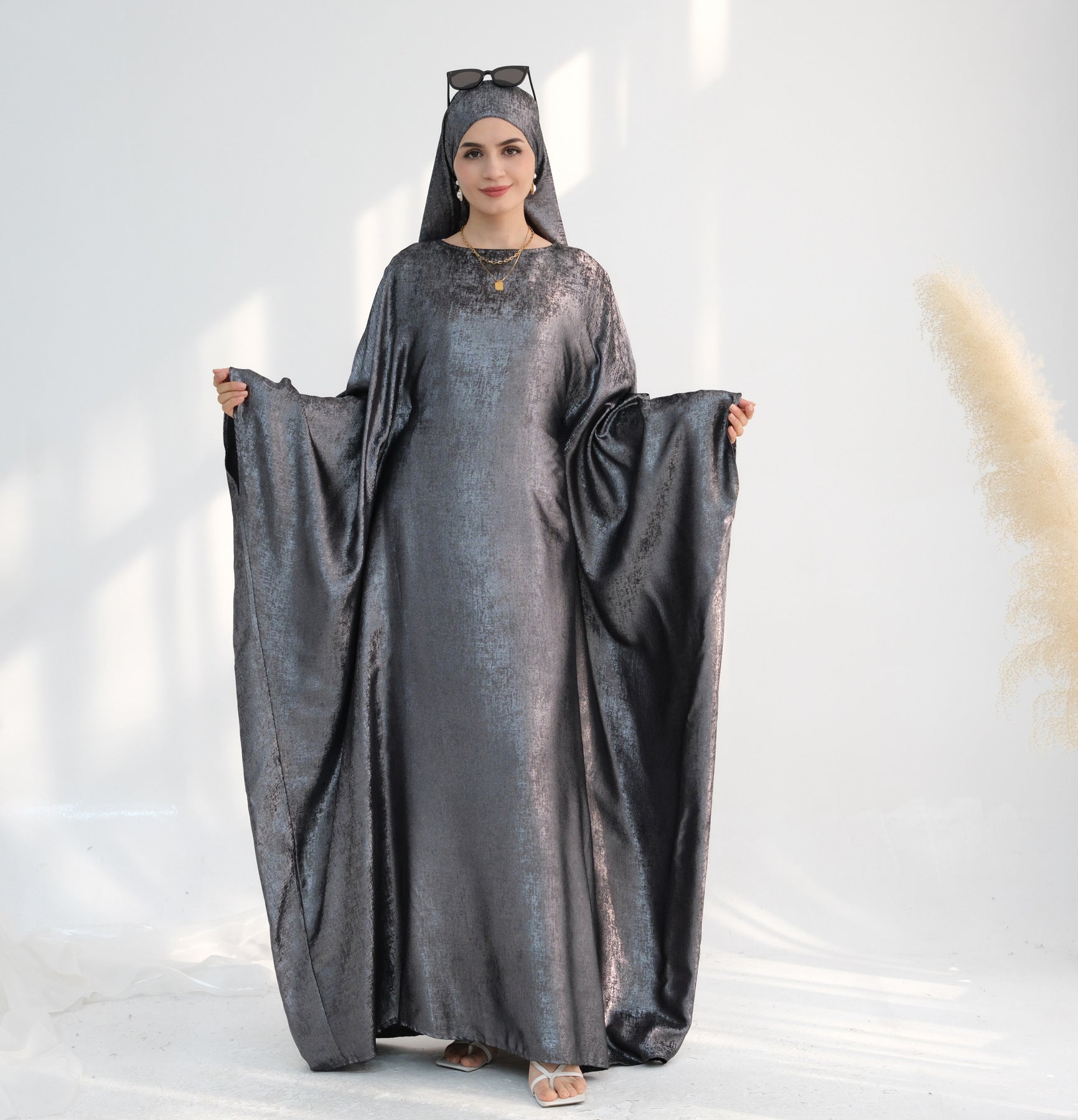 Luxe Metallic-Embroidered Abaya Dress – Oversized Modest Gown for All Body Types (NCK003)