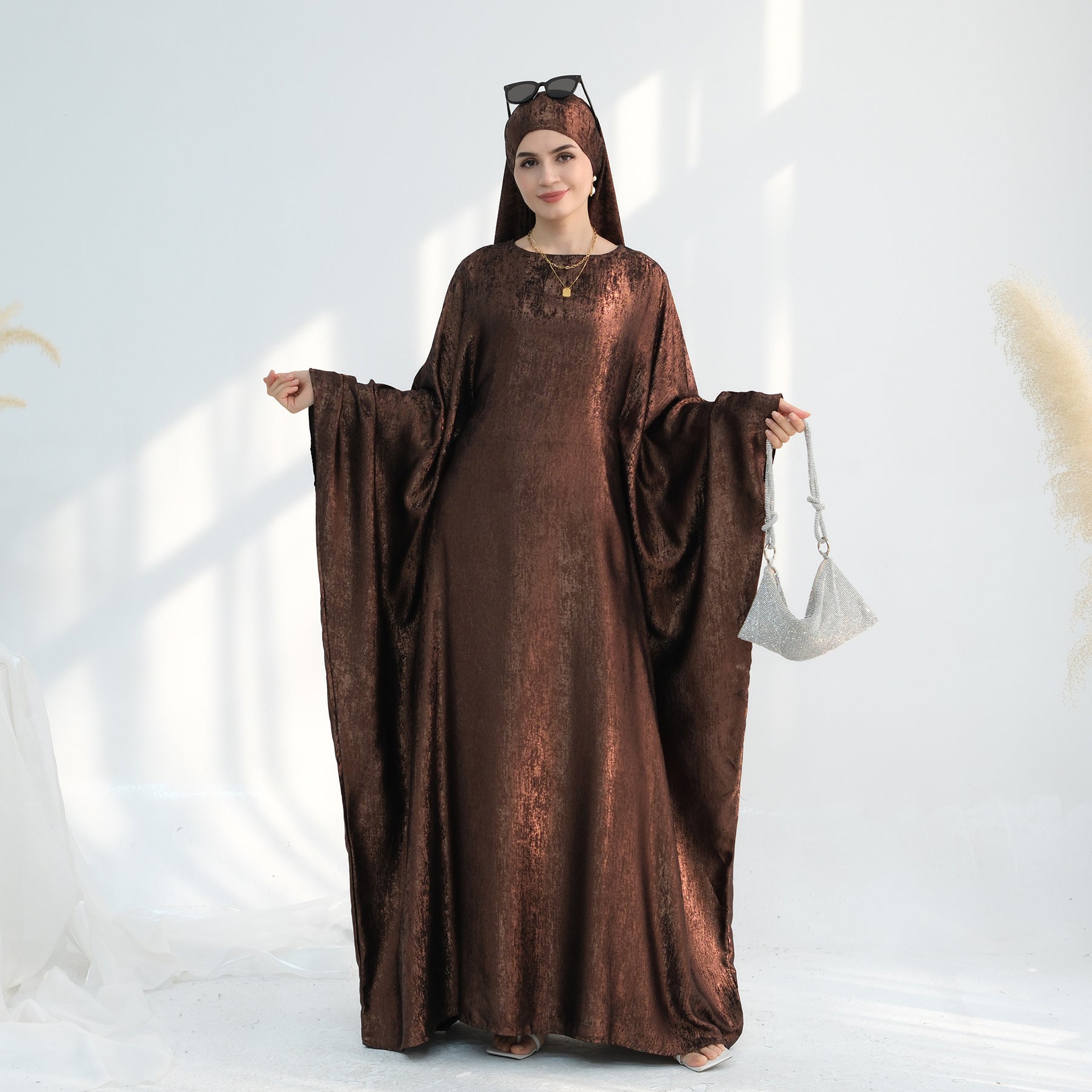 Luxe Metallic-Embroidered Abaya Dress – Oversized Modest Gown for All Body Types (NCK003)