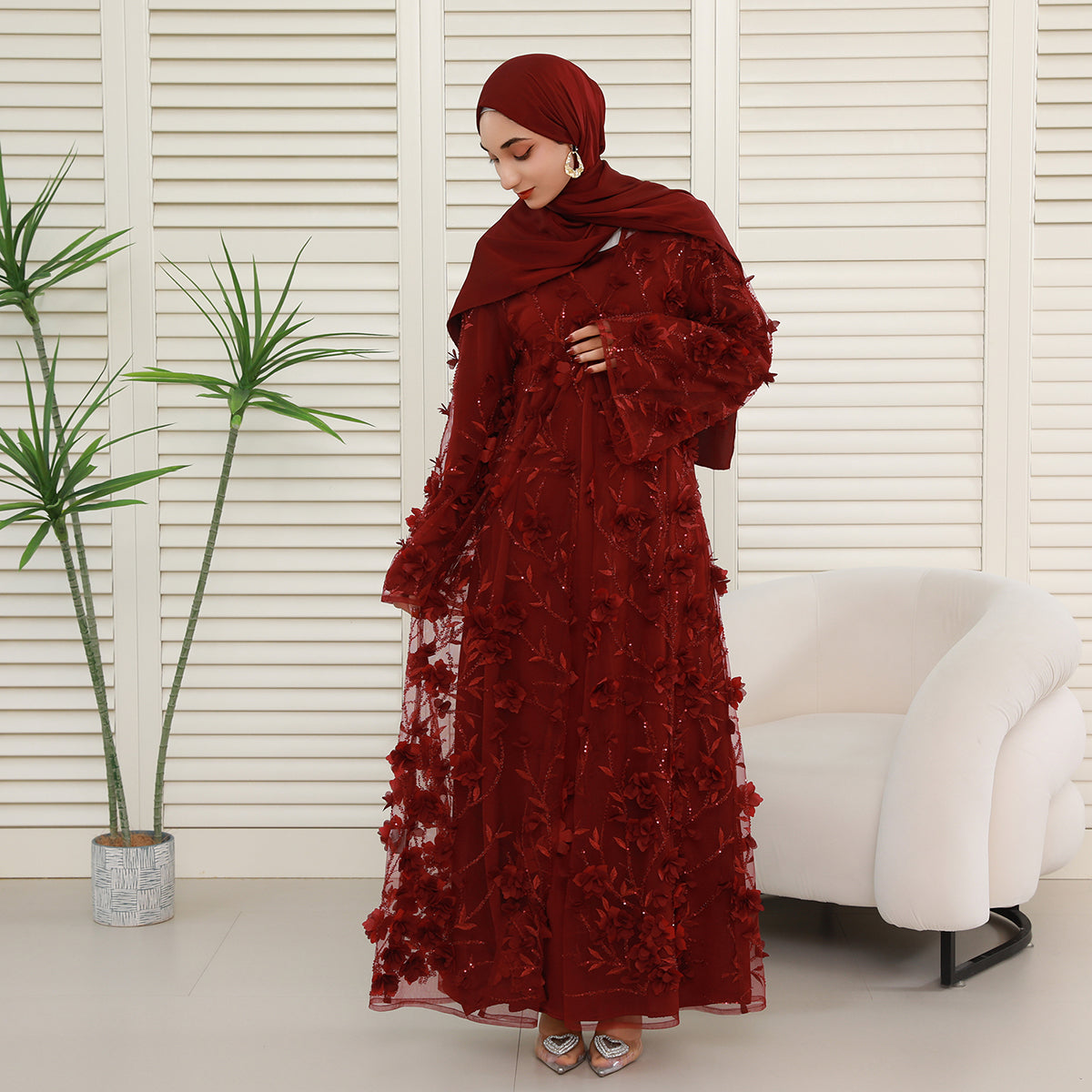 4-Piece 3D Floral Applique Abaya Set with Sheer Overlay – Elegant Occasionwear for Muslim Women-Preorder (NCS012)