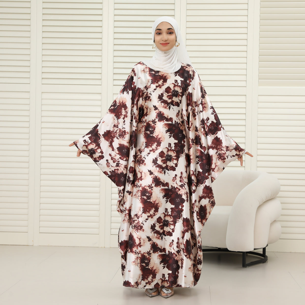 Oversized Batwing Abaya with Hidden Belt & Zipper (NCK004)