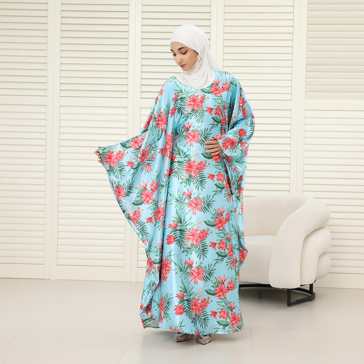 Oversized Batwing Abaya with Hidden Belt & Zipper (NCK004)