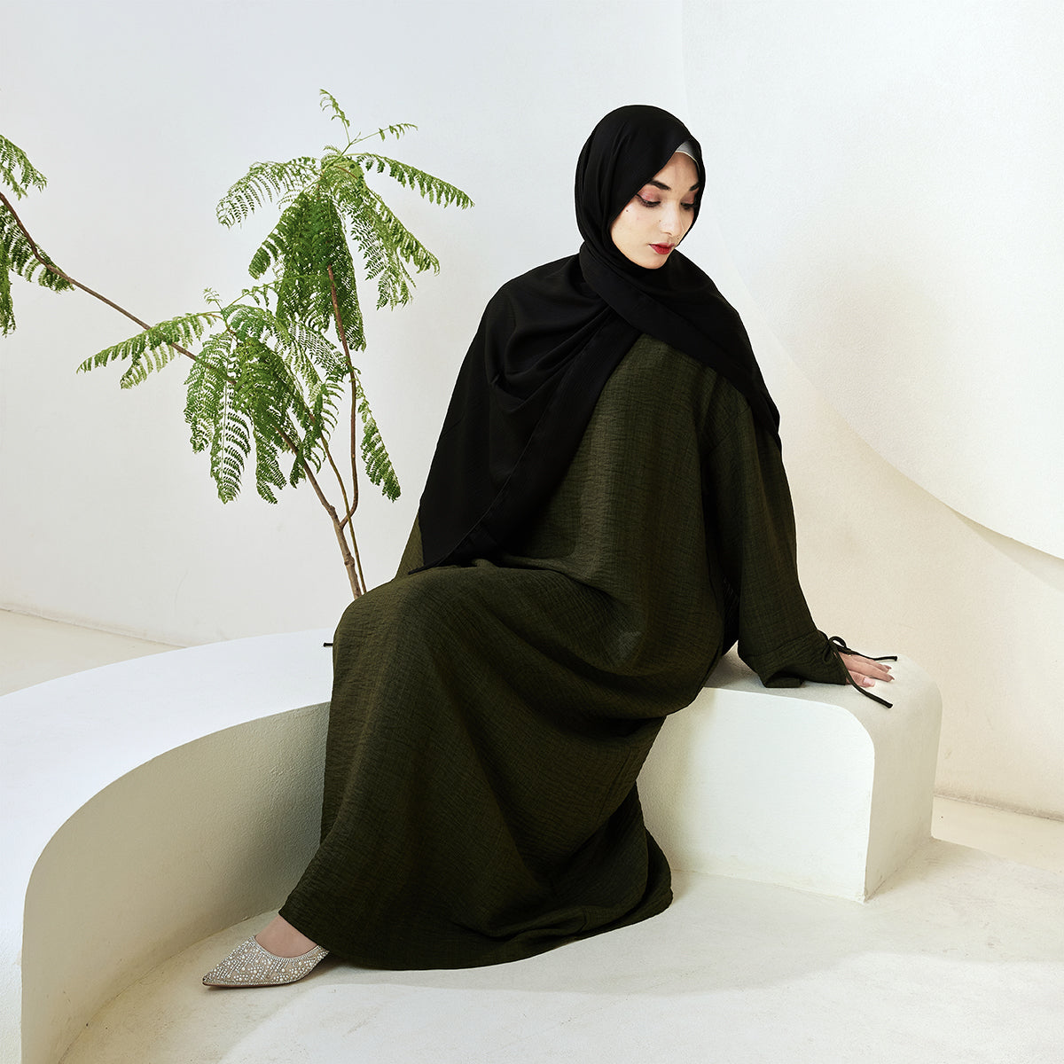 Casual Solid Color Long Robe with Tie-Detail Sleeves – Available in Multiple Colors (NCA011)