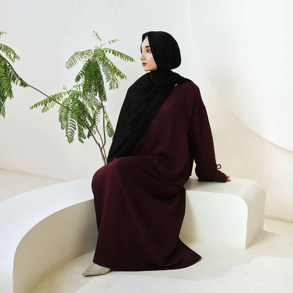 Casual Solid Color Long Robe with Tie-Detail Sleeves – Available in Multiple Colors (NCA011)