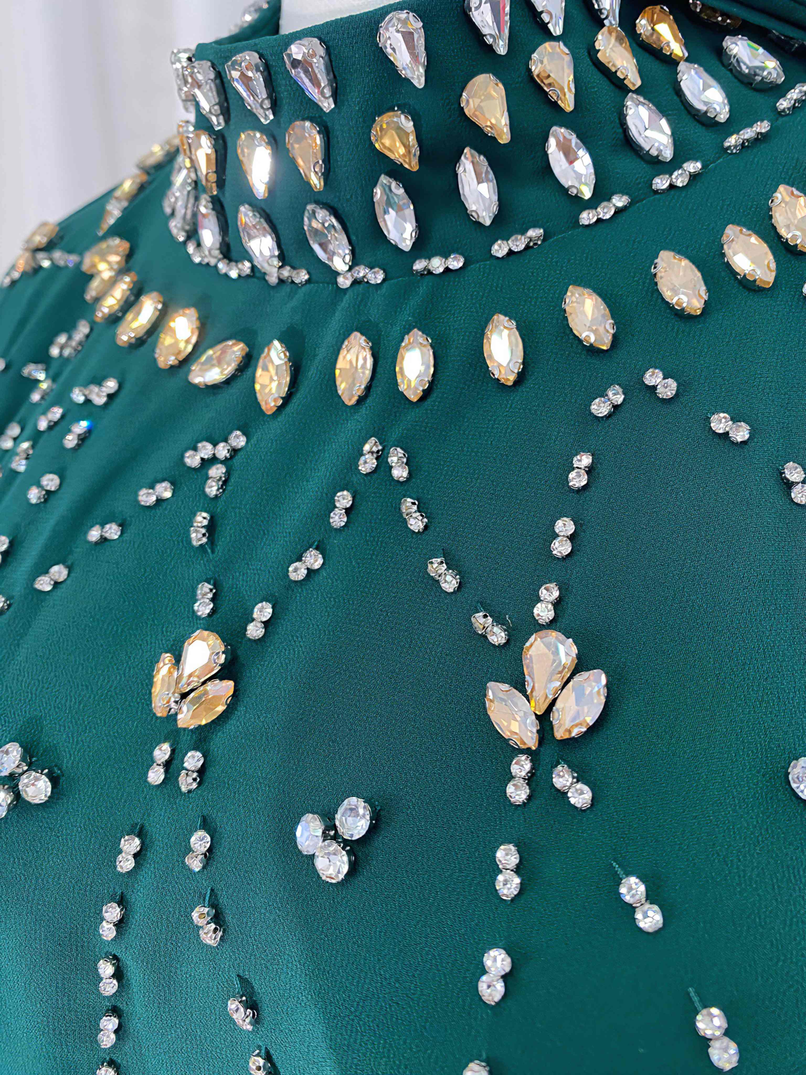 Luxury Crystal Beaded Abaya Set for Women(NCS022) – 2 Piece Open Abaya with Long Sleeve Inner Dress with Pockets (S–XXL)