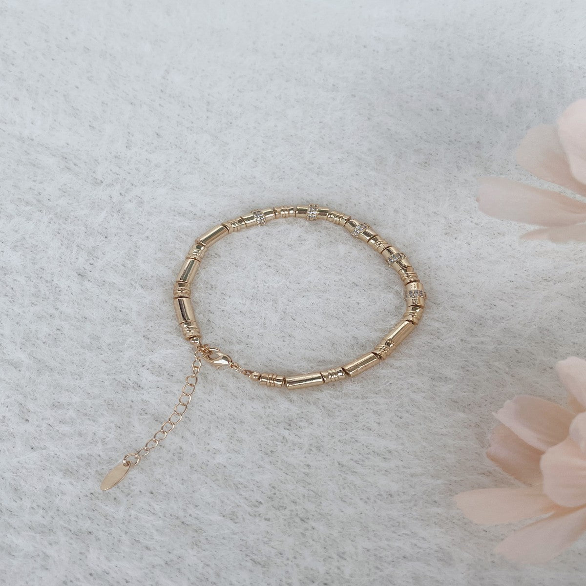 Gold Textured Alloy Bracelet – Adjustable Minimalist Bangle for Women(NCJ005)