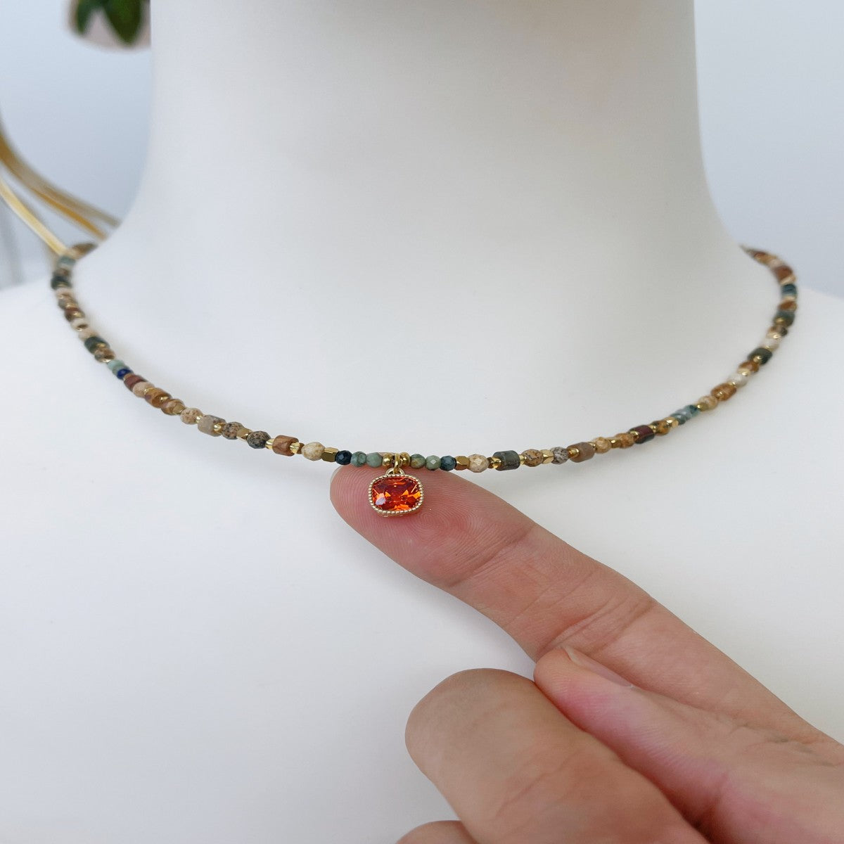 Boho Raw Stone Beaded Necklace with Vintage Sun Pendant – Handmade Natural Gemstone Jewelry for Women(NCJ001)