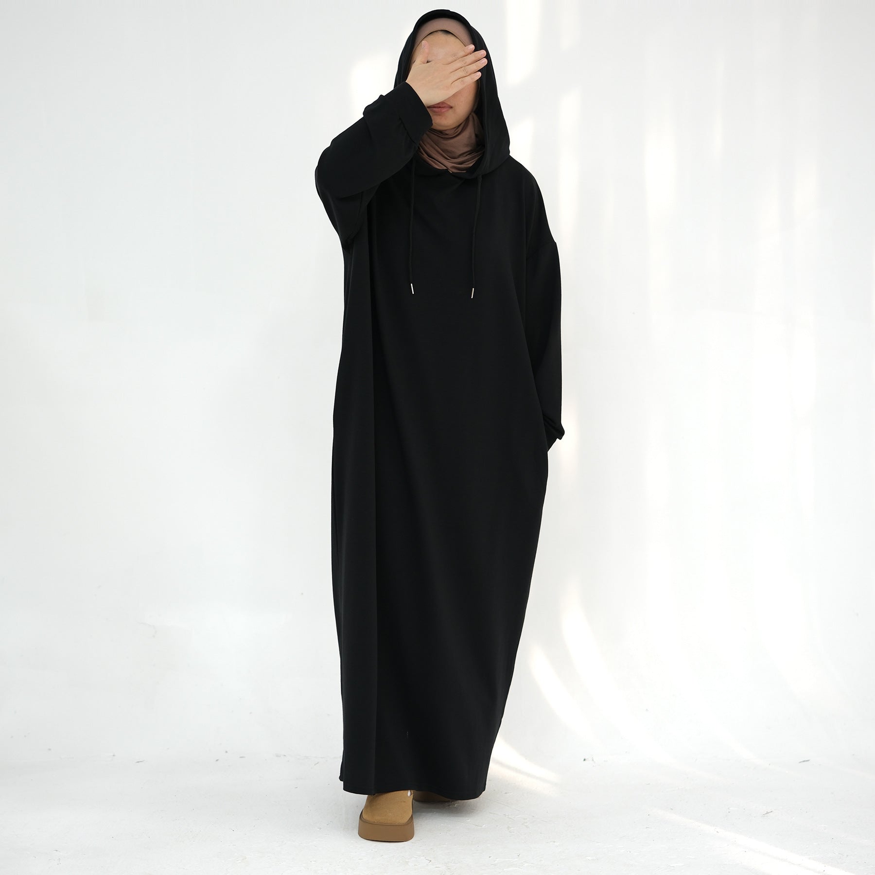 Solid colored hoodie with hat abaya