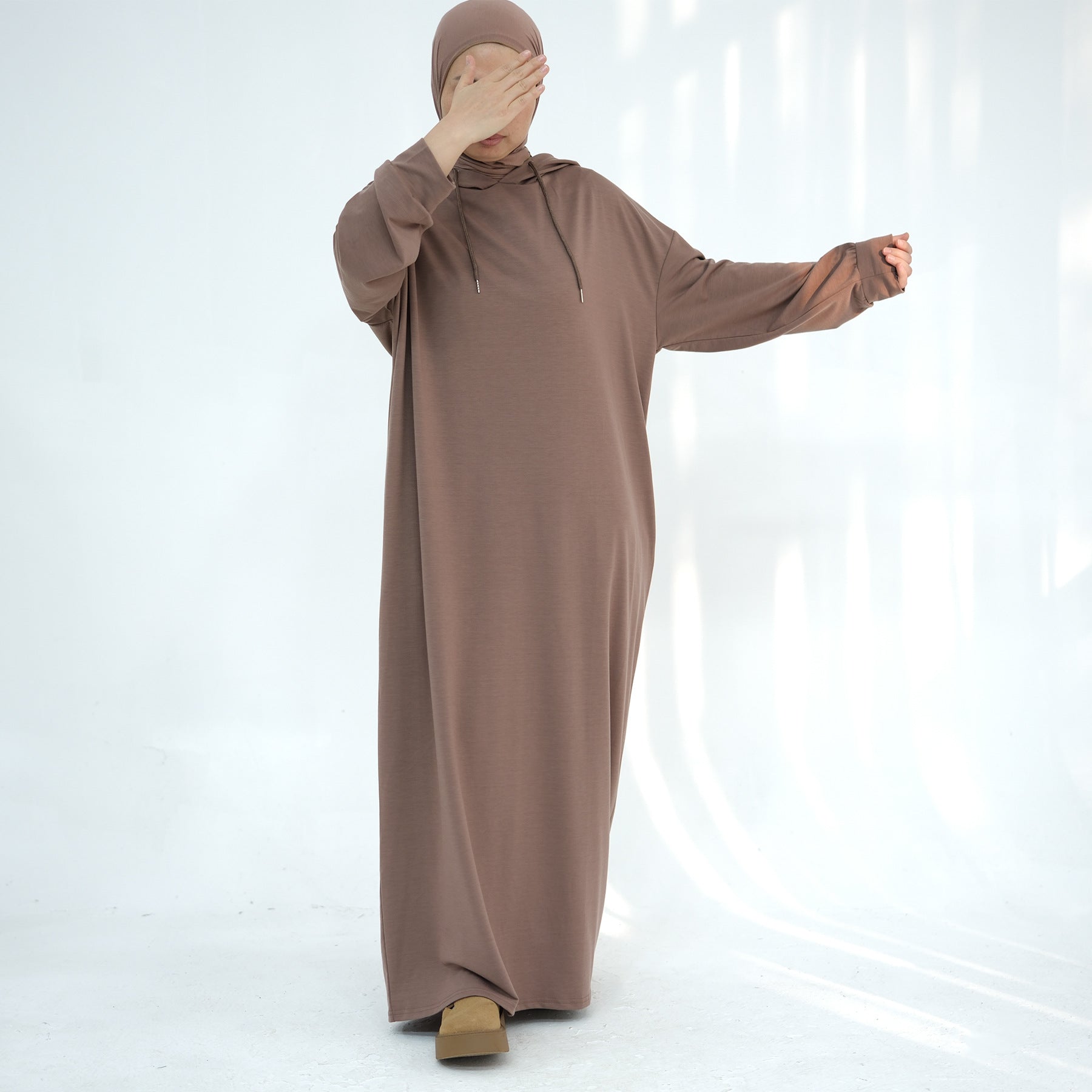 Solid colored hoodie with hat abaya