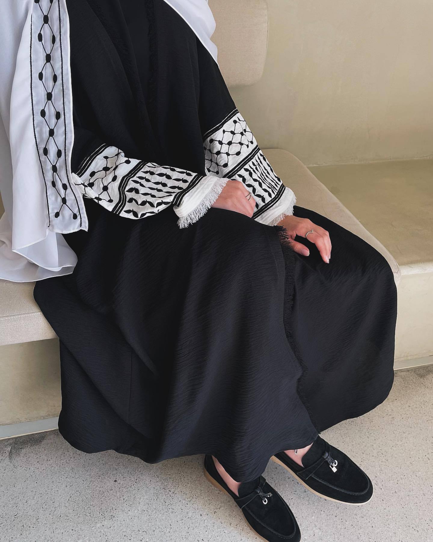 Zafeerah Keffiyeh  Abaya-Soft Embroidered Cotton tassel