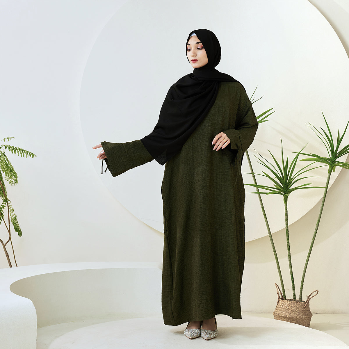 Casual Solid Color Long Robe with Tie-Detail Sleeves – Available in Multiple Colors (NCA011)